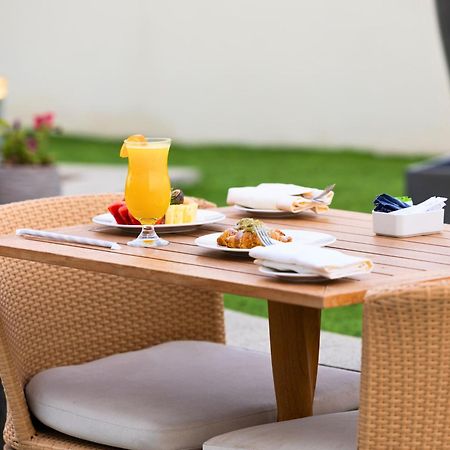 Rotana Al Manakha Madinah Hotel Medina Ngoại thất bức ảnh
