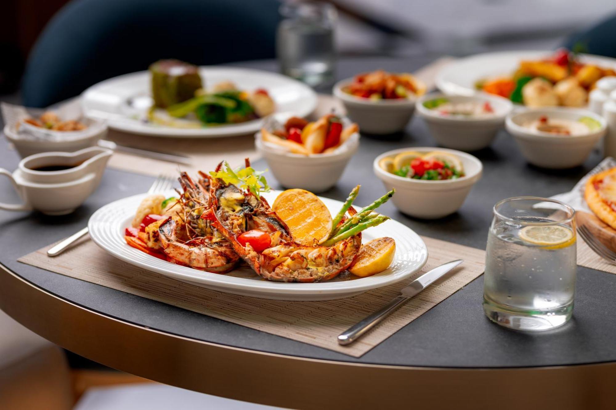 Rotana Al Manakha Madinah Hotel Medina Ngoại thất bức ảnh
