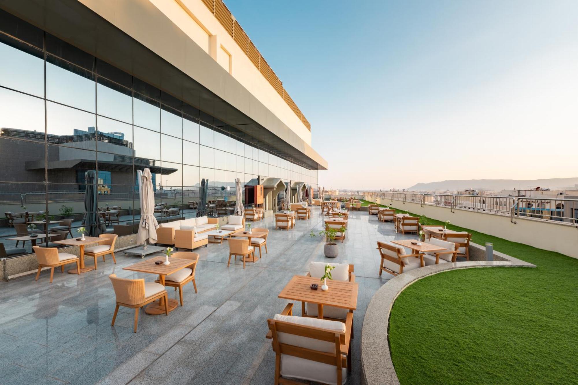 Rotana Al Manakha Madinah Hotel Medina Ngoại thất bức ảnh