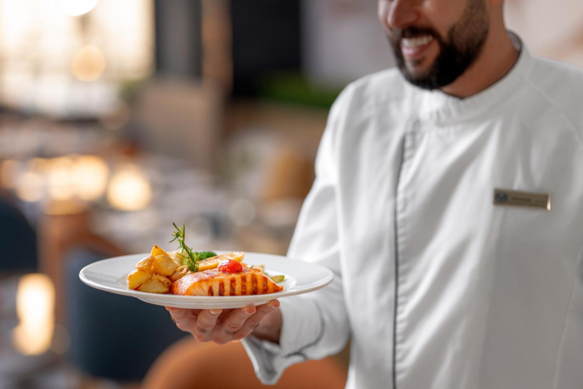 Rotana Al Manakha Madinah Hotel Medina Ngoại thất bức ảnh