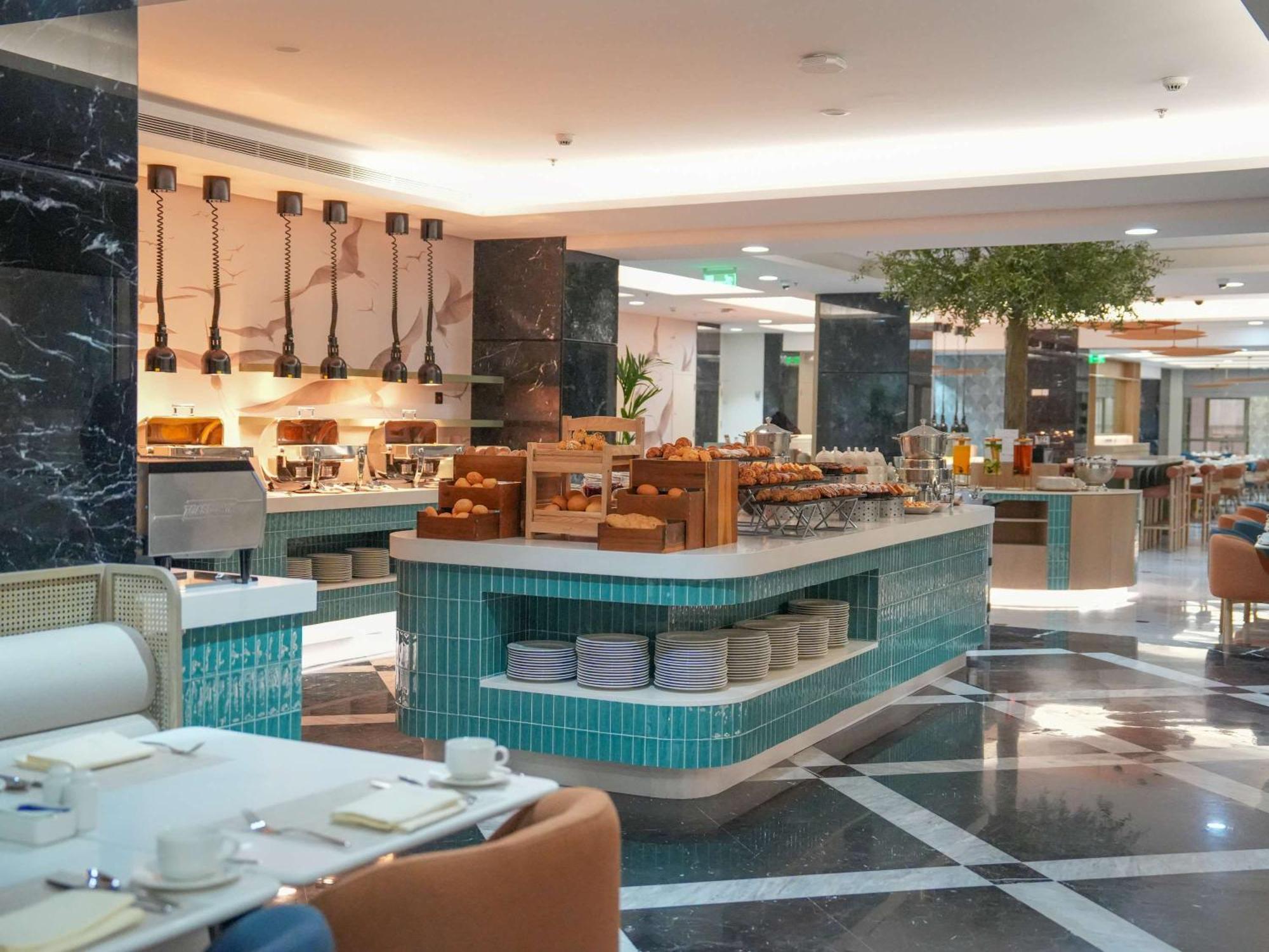 Rotana Al Manakha Madinah Hotel Medina Ngoại thất bức ảnh