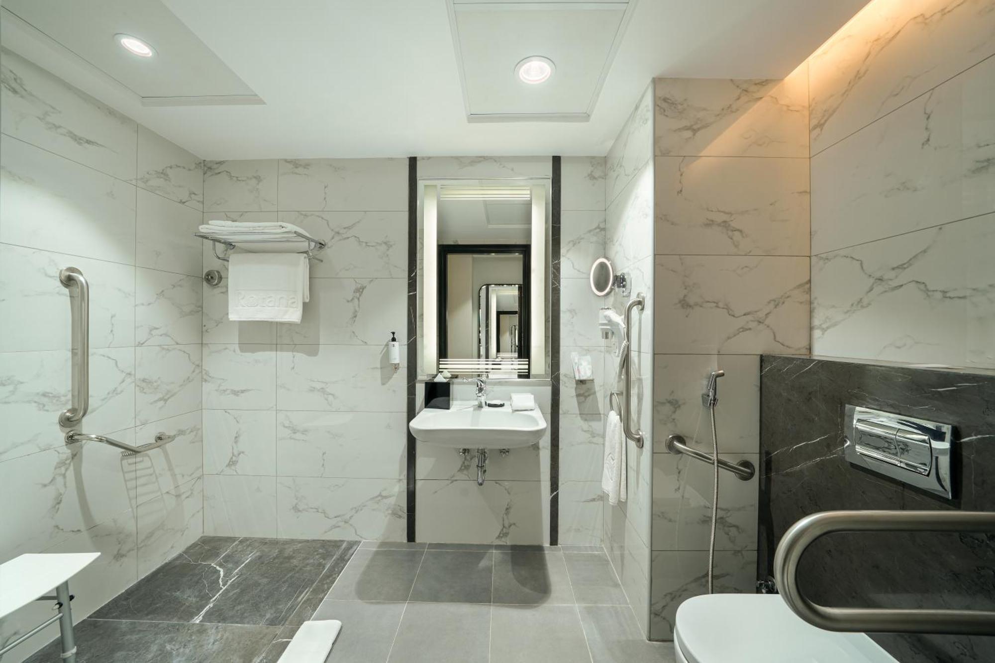 Rotana Al Manakha Madinah Hotel Medina Ngoại thất bức ảnh
